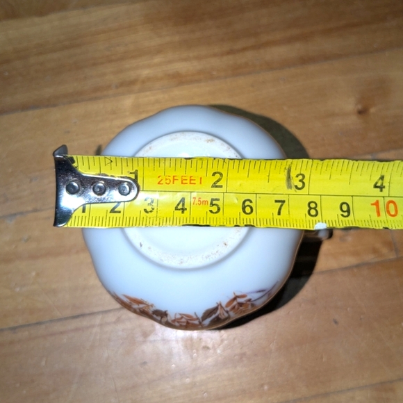 Genin Trudeau | Vintage Small Mini Creamer Pitcher Floral White | Made in Japan - Picture 8 of 11